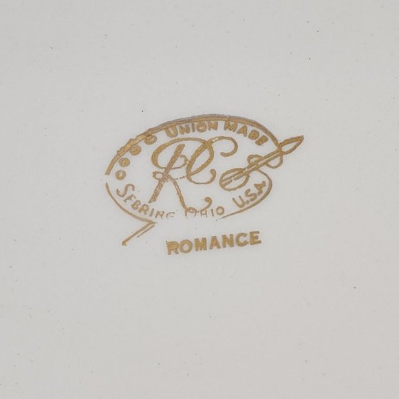 Vintage Royal China USA Romance Dinner Plate 10" floral center swirl rim - Picture 8 of 8